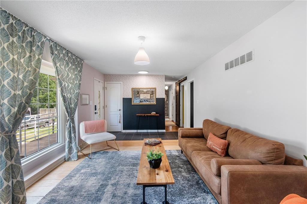 Photo 7 of 413 Pershing Street