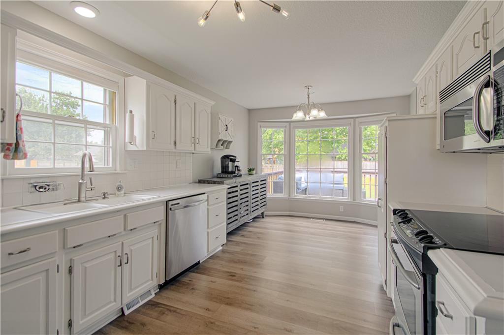 Photo 4 of 5014 NW 85th Street
