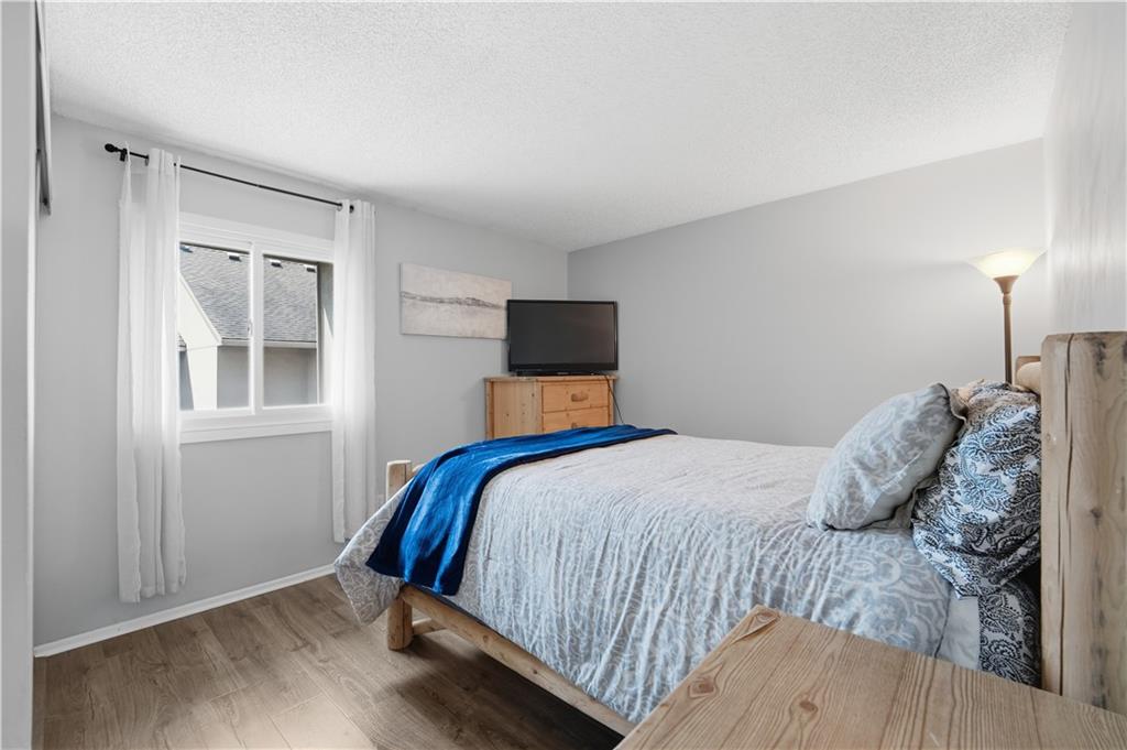 Photo 5 of 10991 Gillette Street