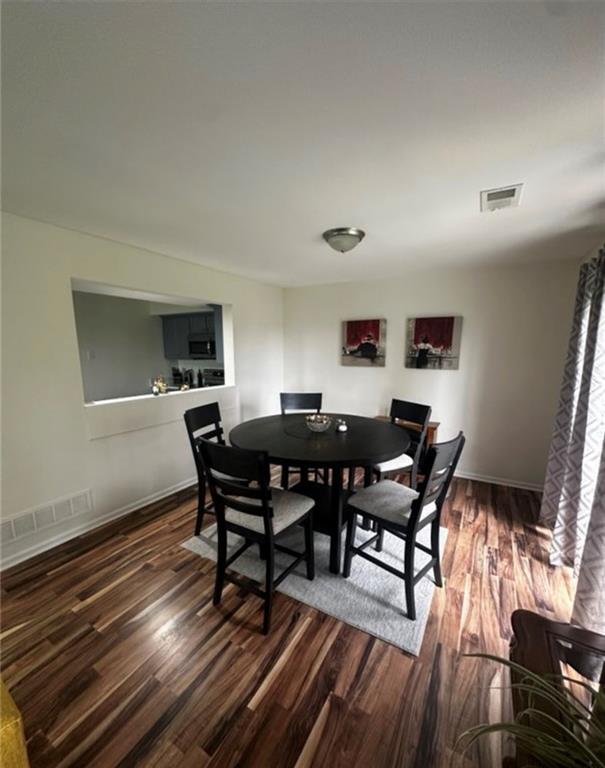 Photo 6 of 625 E Spring Avenue