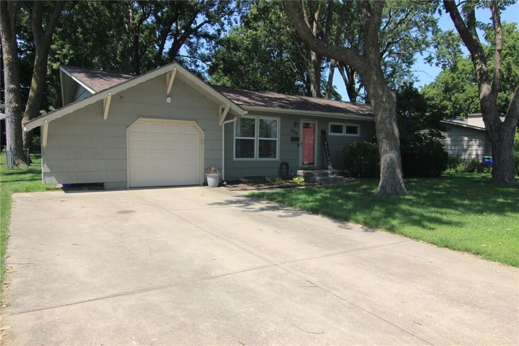 Photo of 7104 Melrose Lane