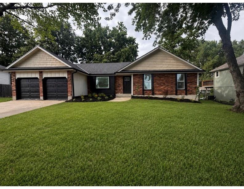 Photo of 1206 W Lucy Webb Road