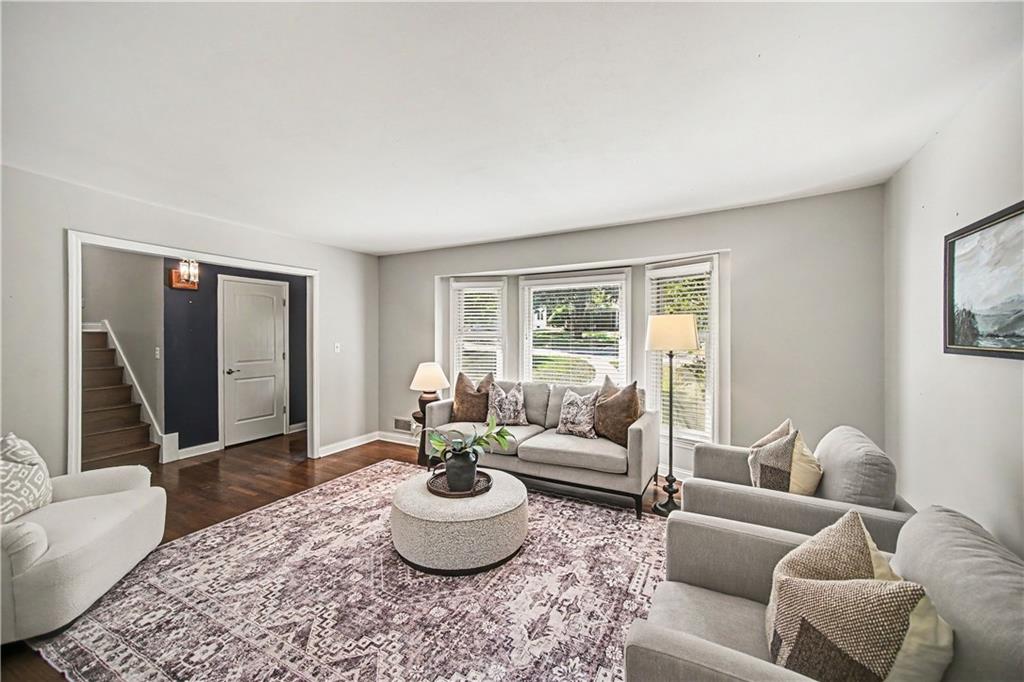 Photo 6 of 7419 Booth Street