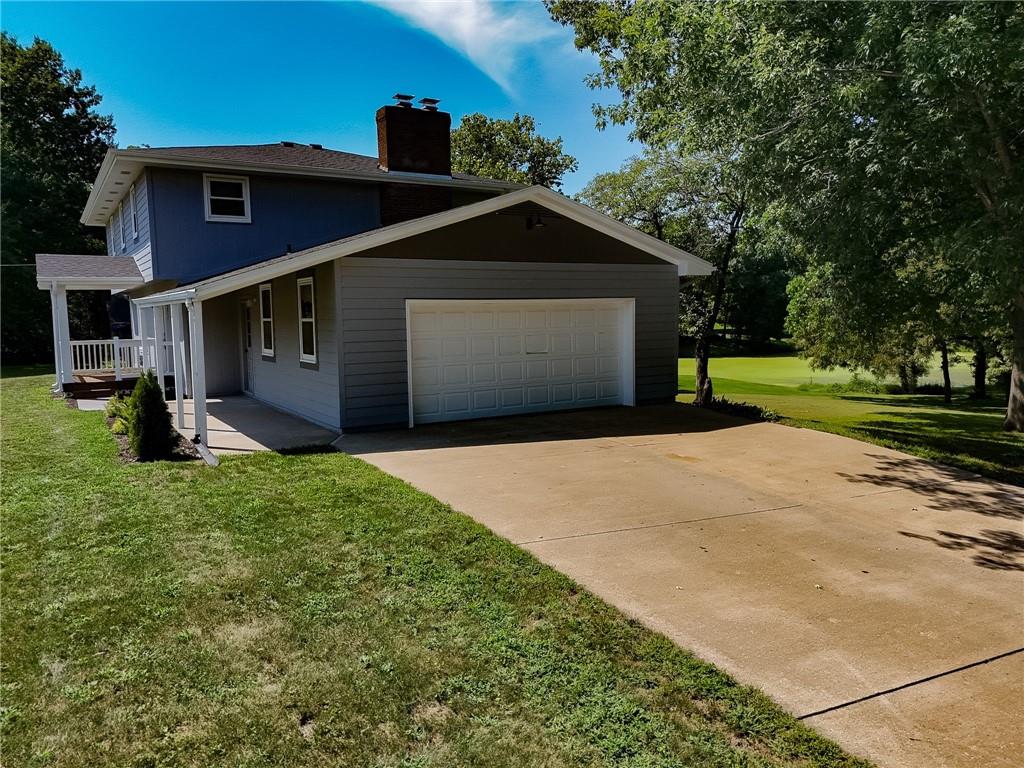 Photo 4 of 5602 S 40th Street