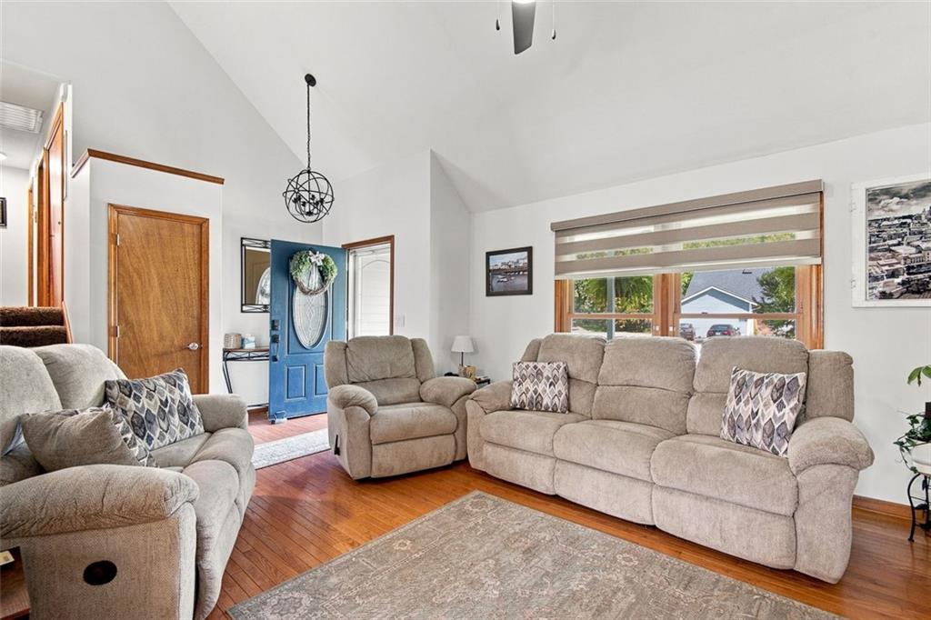 Photo 5 of 9801 NW 86th Street