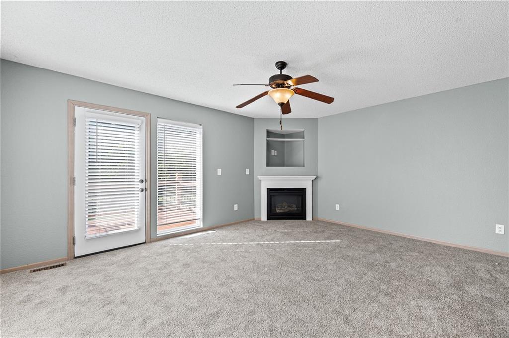 Photo 4 of 15355 NW 123rd Street