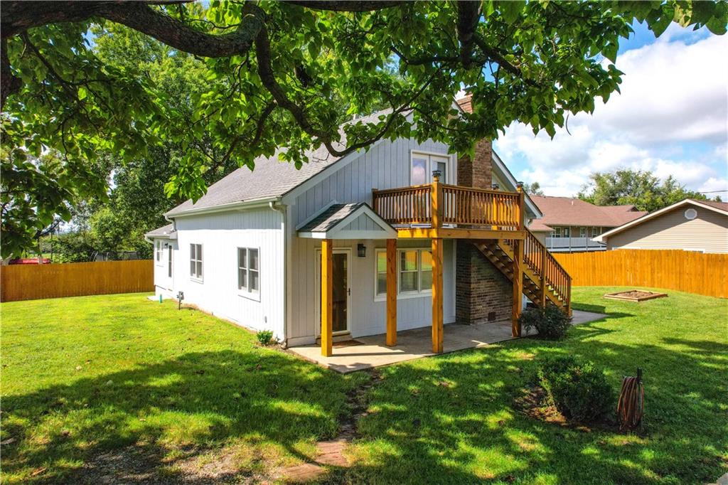 Photo 5 of 20 Schwartz Avenue