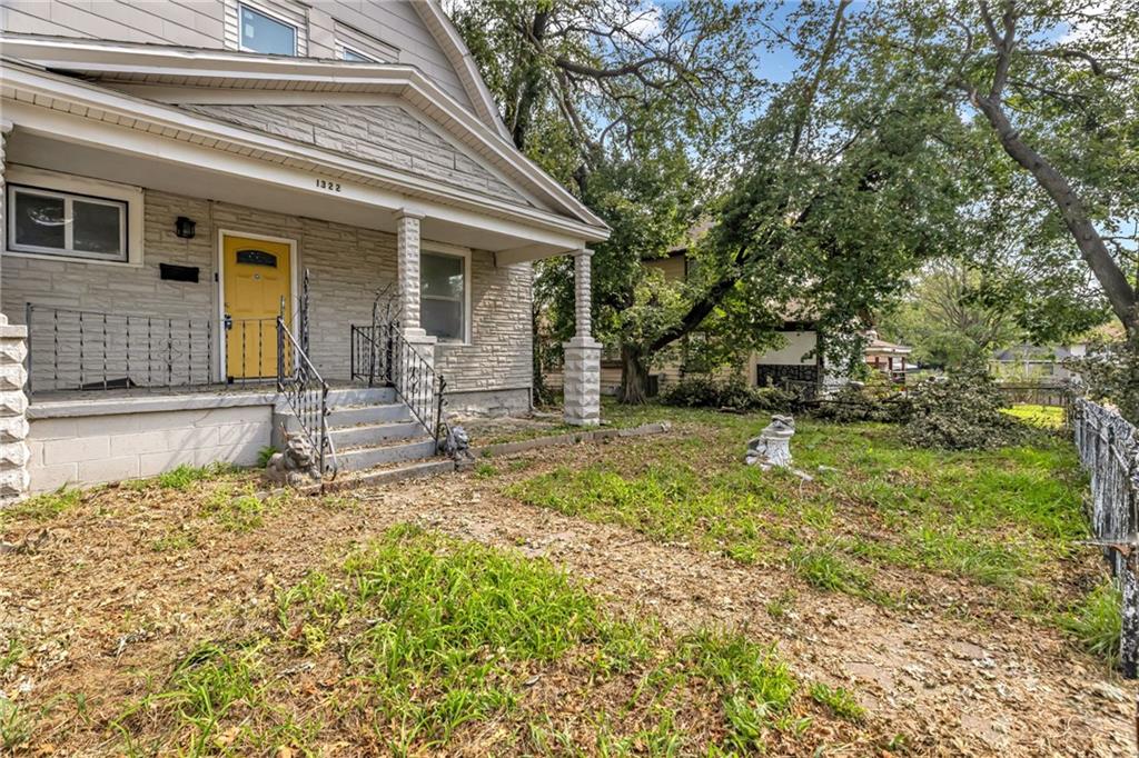 Photo 2 of 1322 Yecker Avenue