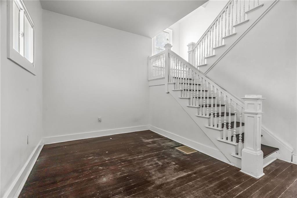 Photo 7 of 1322 Yecker Avenue