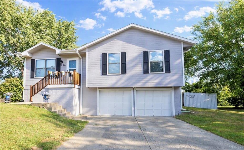 Photo of 806 Covey Drive