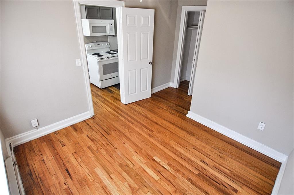 Photo 6 of 3734 Warwick Boulevard