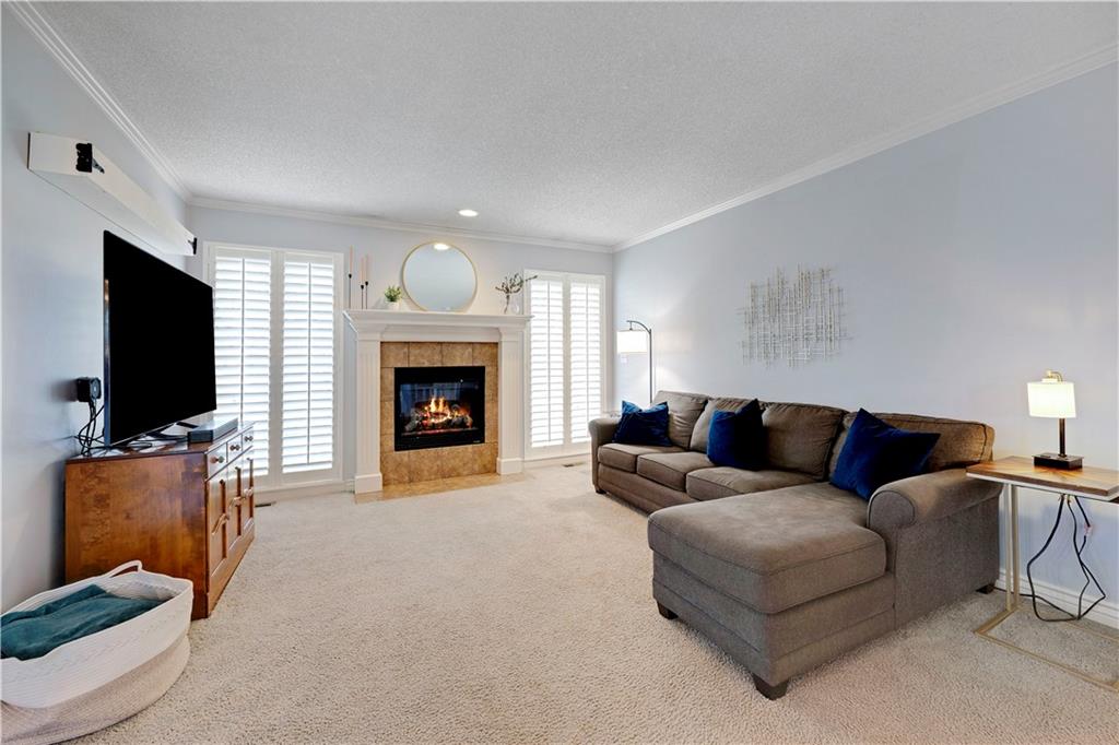 Photo 7 of 713 S Meadowbrook Street