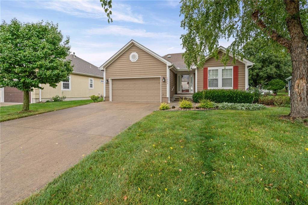 Photo 3 of 1802 Meadowlark Court