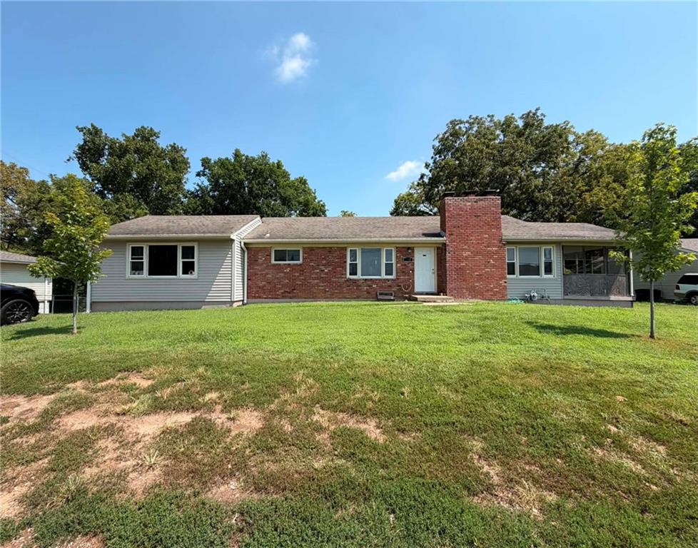 Photo of 551 S Bluegrass Drive in Bonner Springs, KS