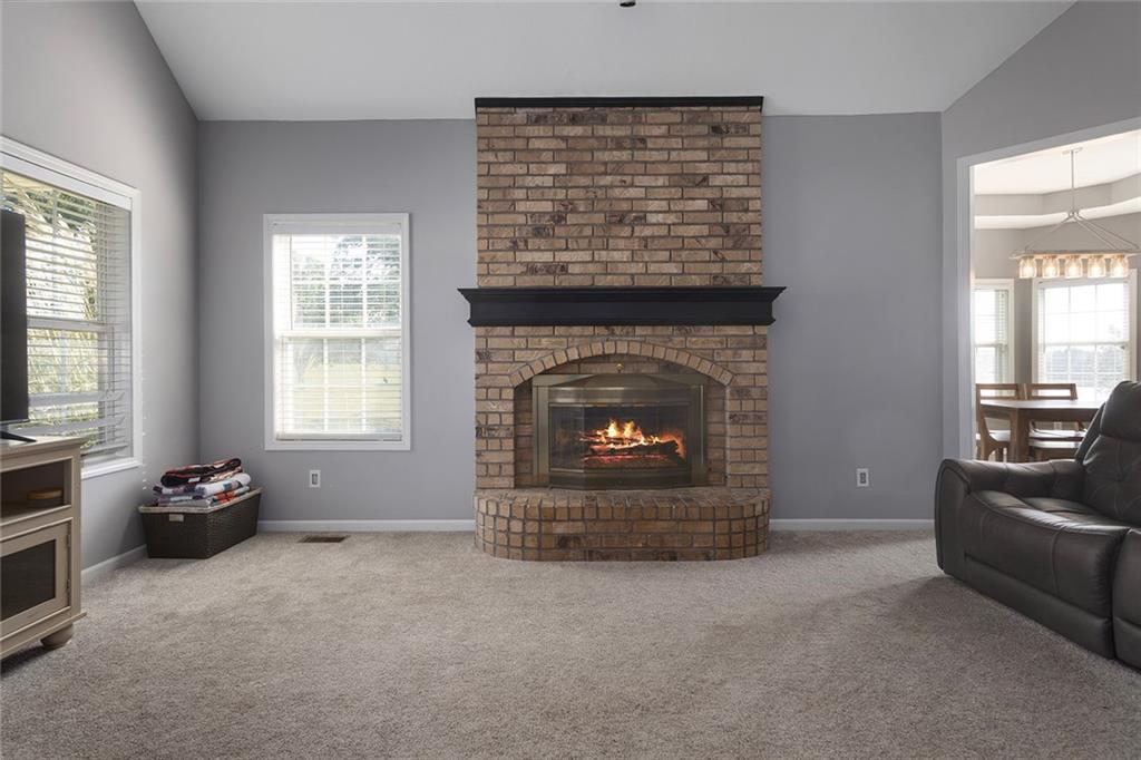 Photo 7 of 7357 Valley View Circle