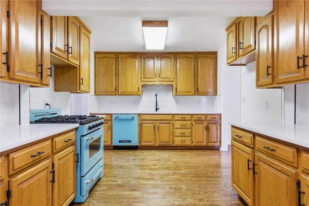 Photo 6 of 1208 W 33rd Street