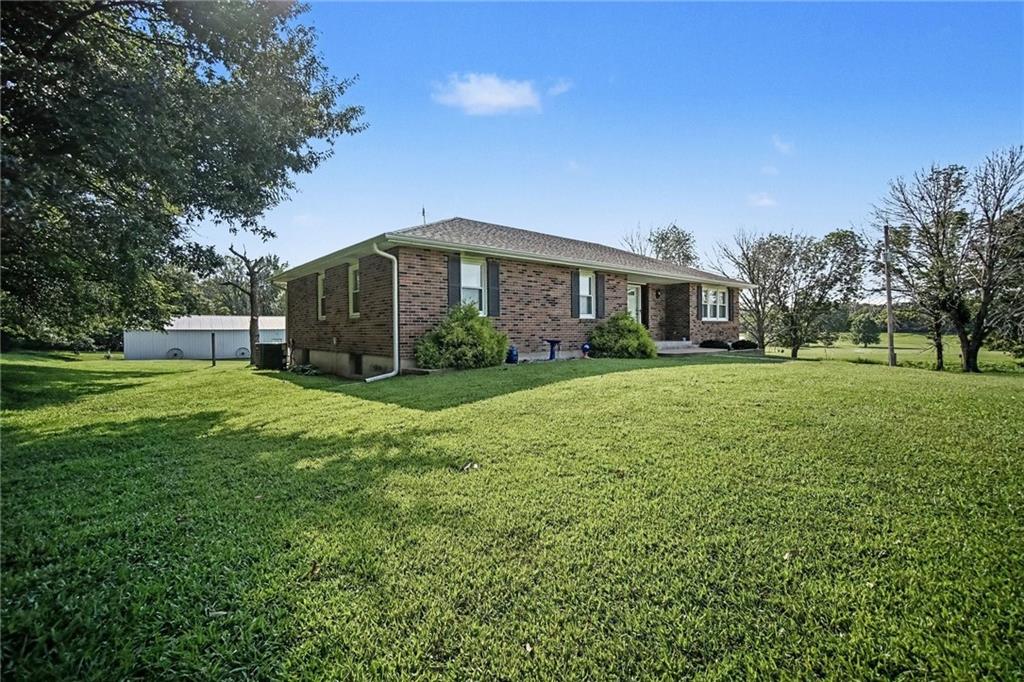 Photo 5 of 395 NW 1771 Road