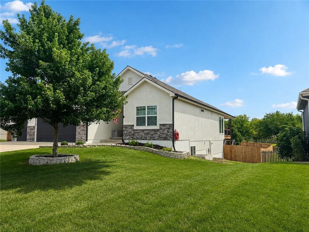 Photo 4 of 22905 S Creekview Drive