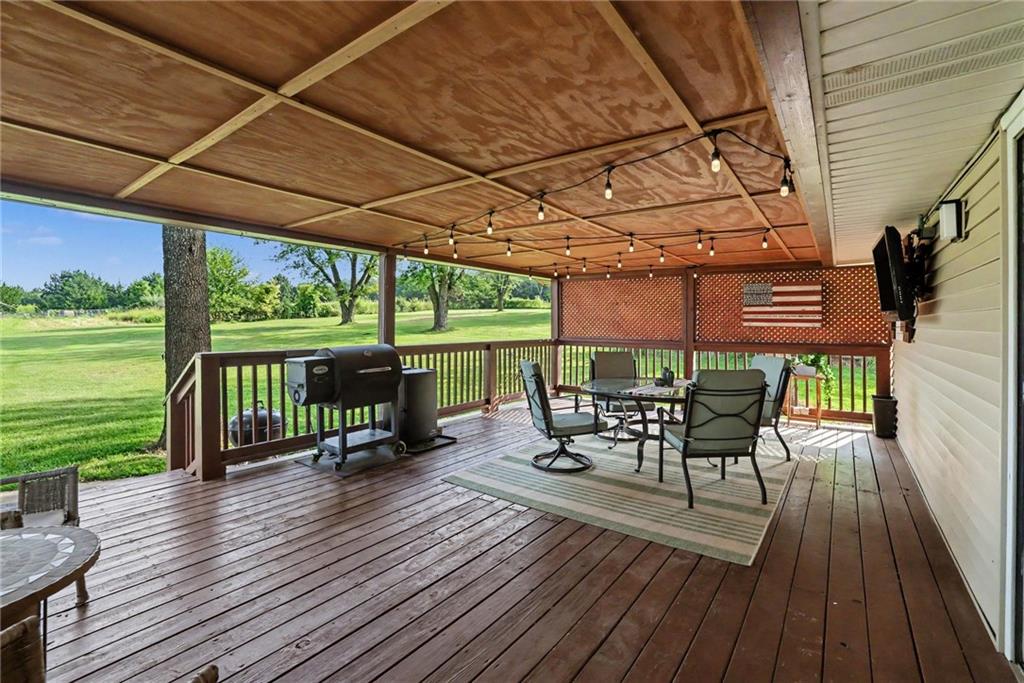 Photo 2 of 13744 Archer Road