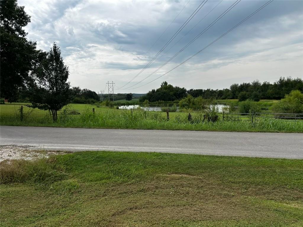 Photo 6 of 13744 Archer Road