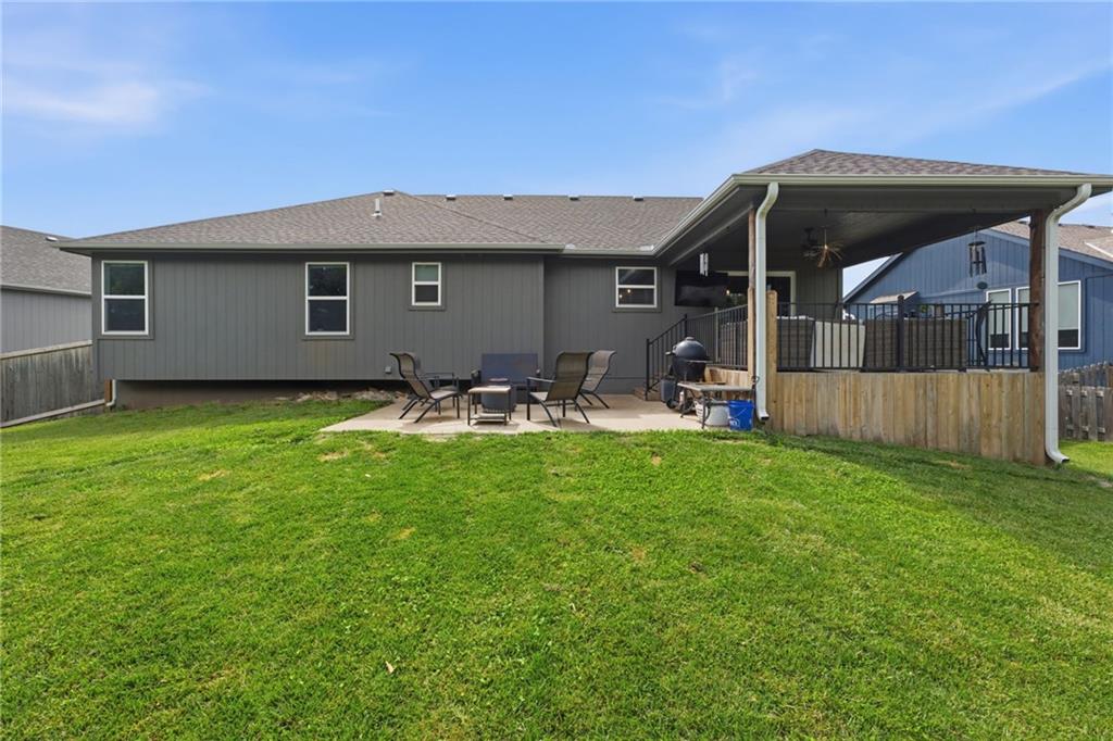 Photo 3 of 22907 S Ridgeview Drive