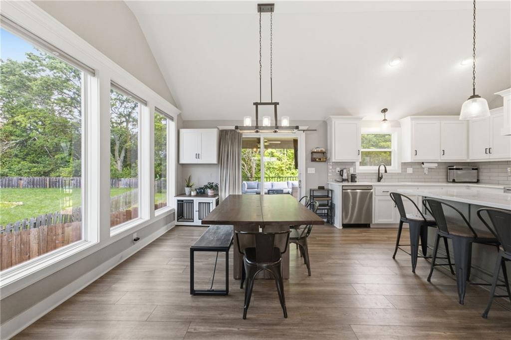 Photo 7 of 22907 S Ridgeview Drive
