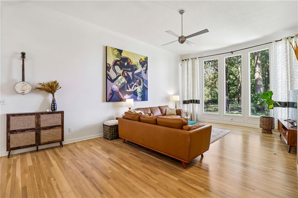 Photo 6 of 504 NE Rushbrook Drive