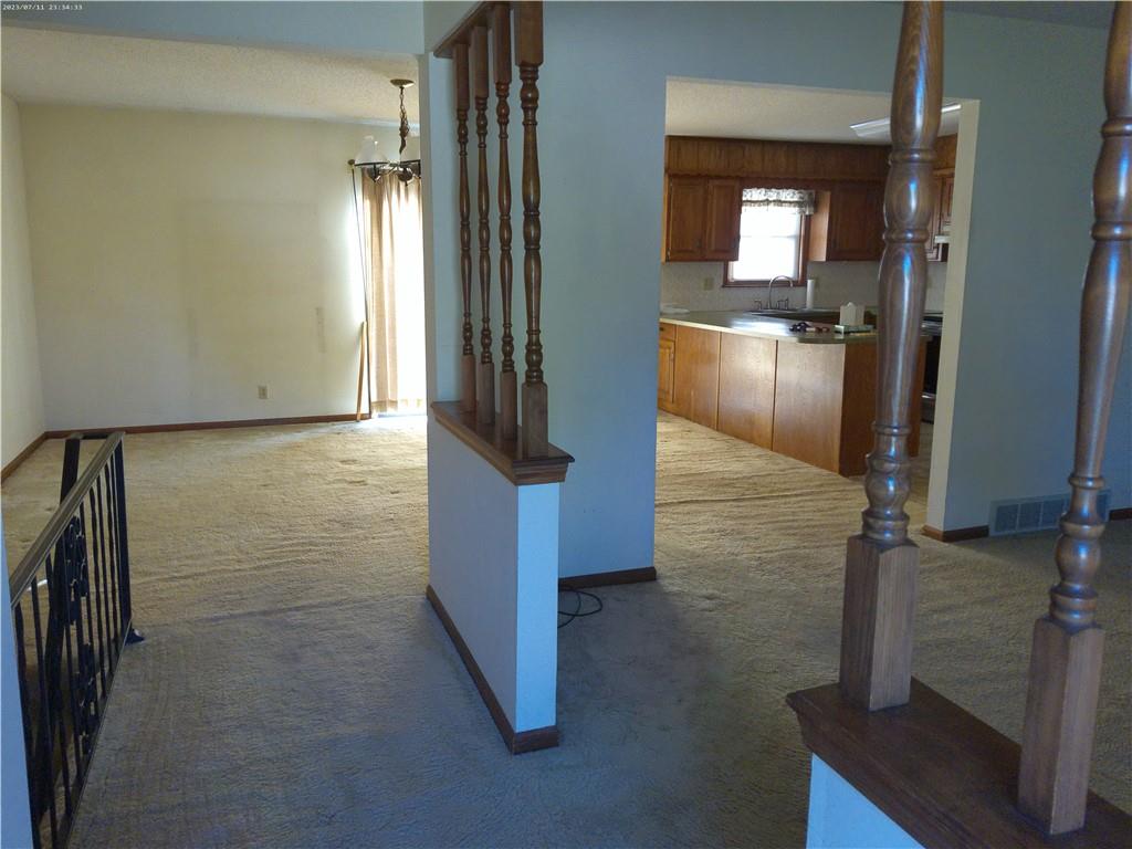 Photo 4 of 3 East Terrace