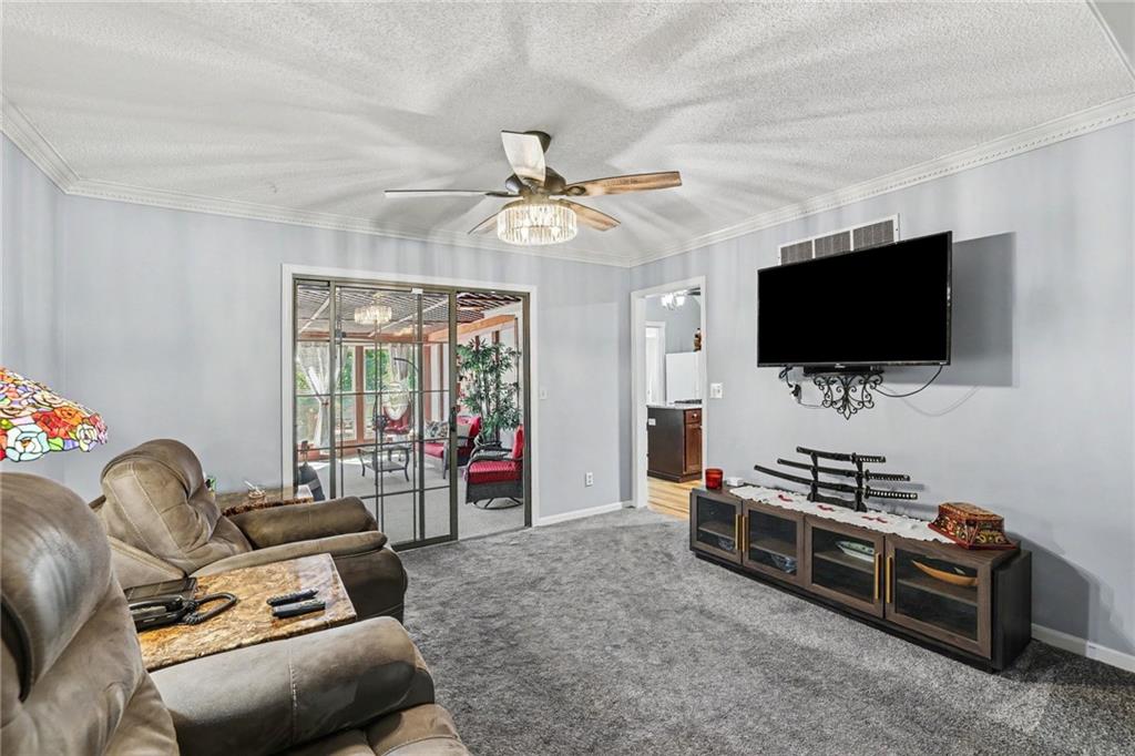 Photo 7 of 601 E 120th Street