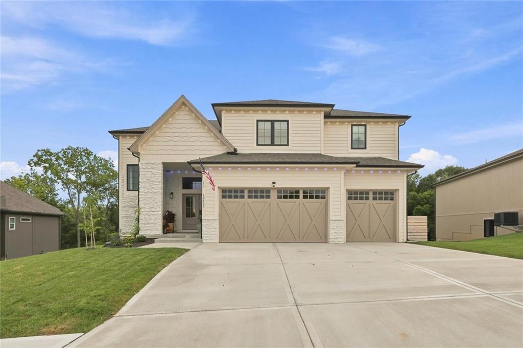Photo 2 of 12455 NW Appaloosa Street