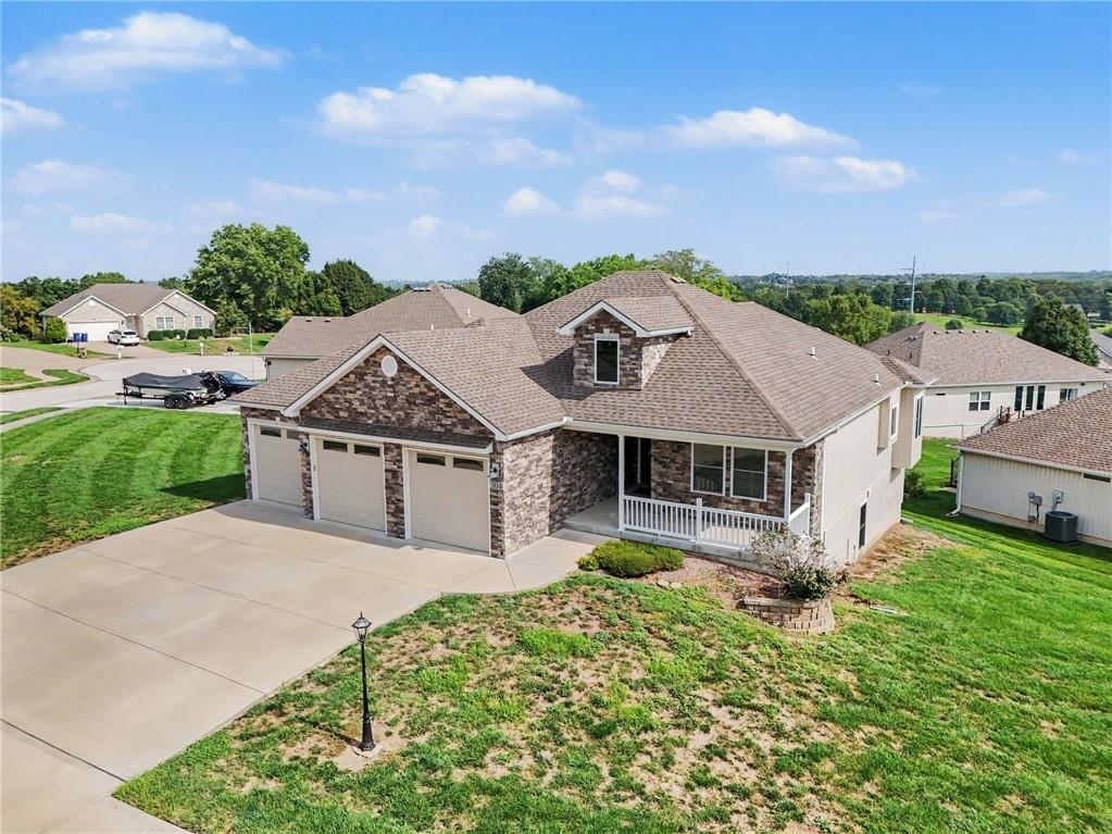 Photo 3 of 304 Prairie Rose Circle