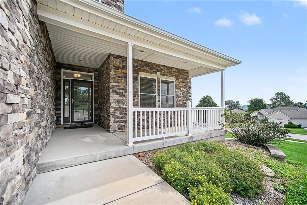 Photo 7 of 304 Prairie Rose Circle