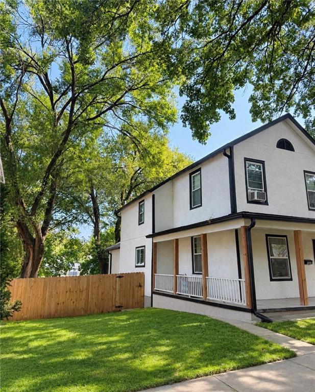 Photo 2 of 407 Olive Street
