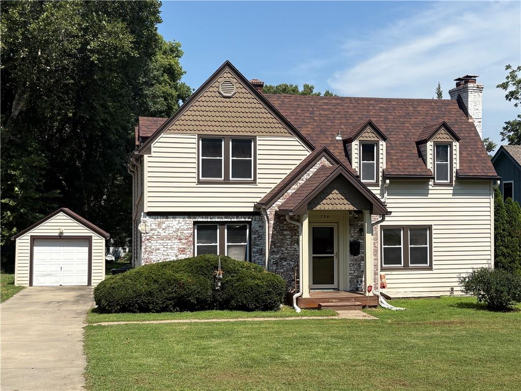 Photo of 734 E MANOR Road