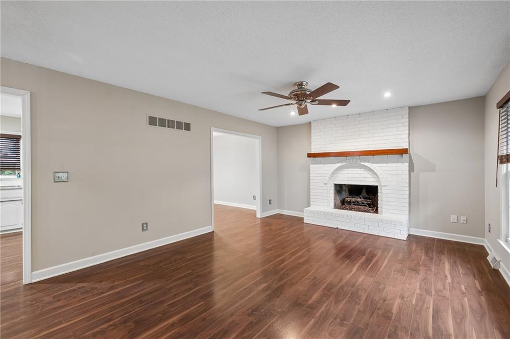 Photo 5 of 7317 NW 77th Terrace