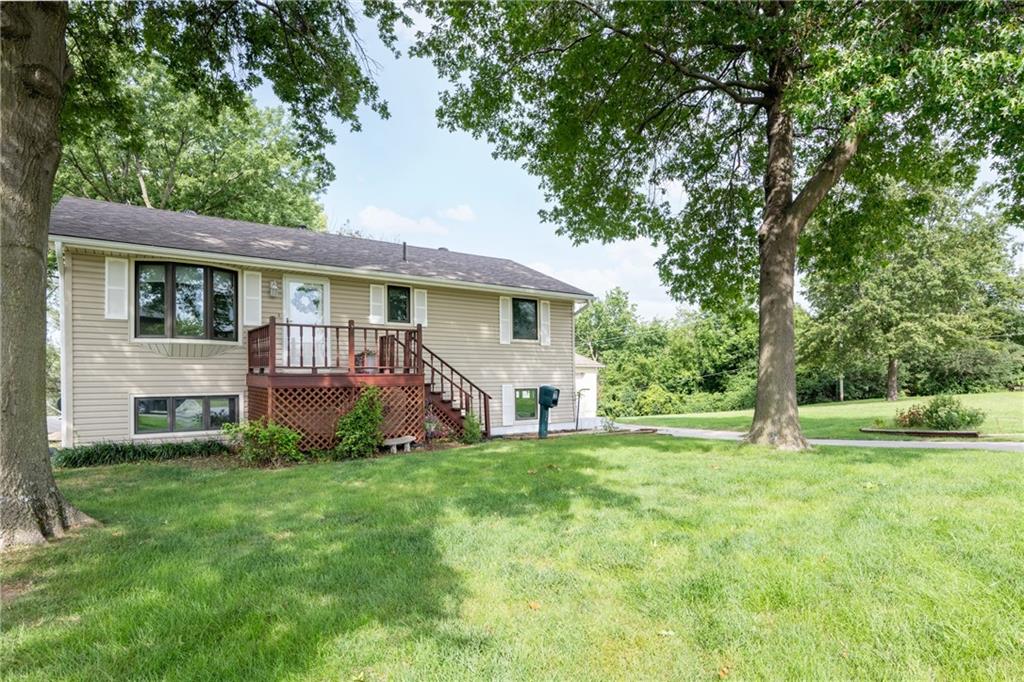 Photo 4 of 1207 Saint Paul Avenue