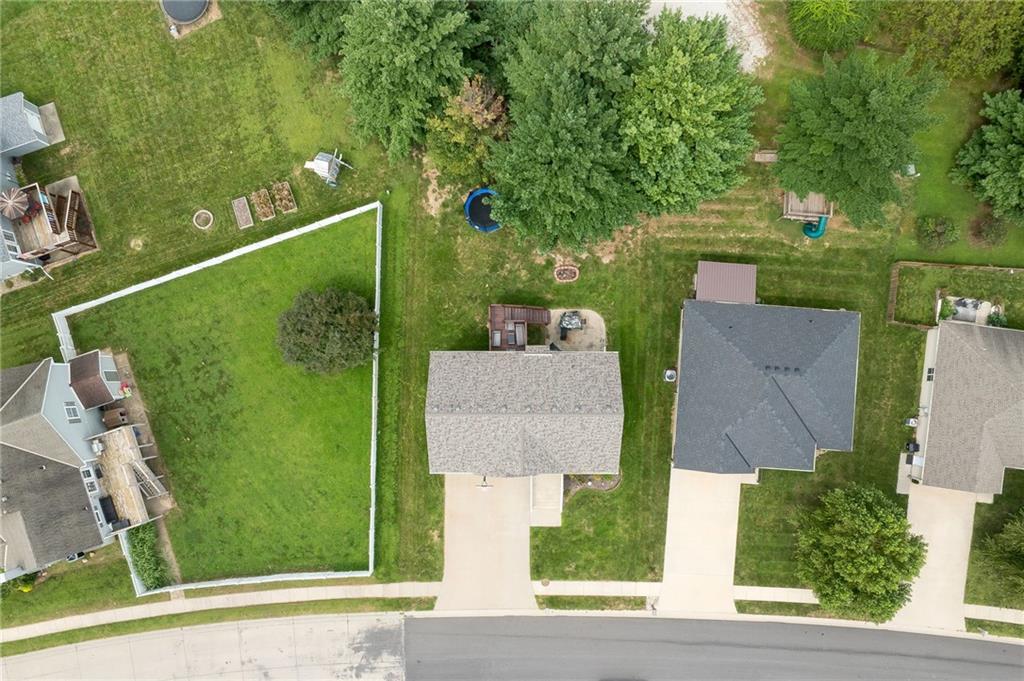 Photo 3 of 2603 Meadow Ridge Drive