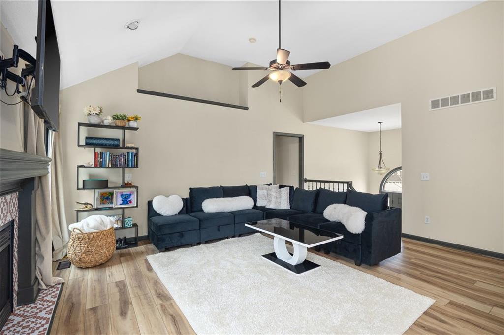 Photo 6 of 2603 Meadow Ridge Drive
