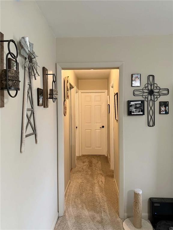 Photo 4 of 511 W 19th Street