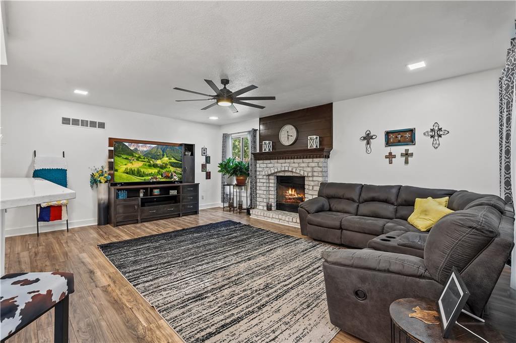 Photo 6 of 3604 SW 22nd Street