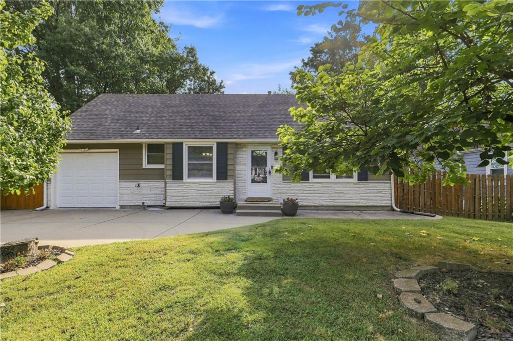 Photo of 5011 Briar Street