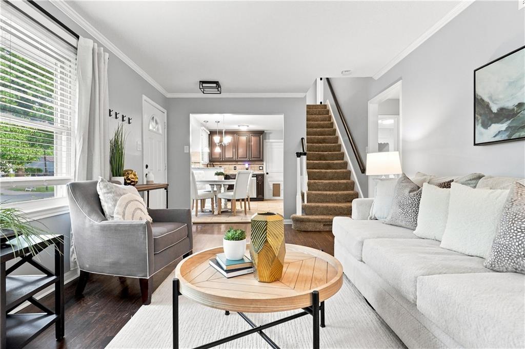 Photo 7 of 5011 Briar Street
