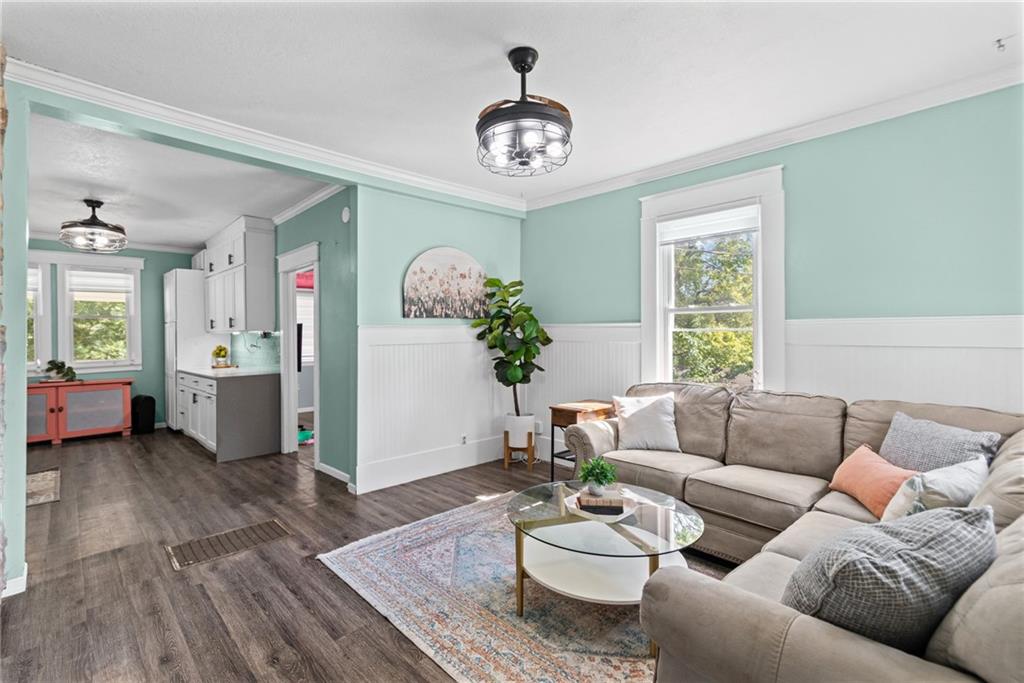 Photo 6 of 519 N Morse Avenue