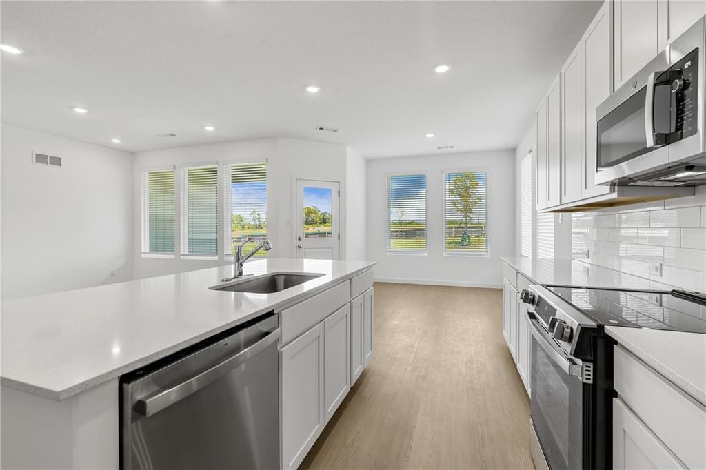 Photo 7 of 22535 W 214th Street