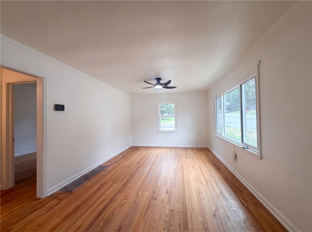 Photo 4 of 5419 Roe Boulevard