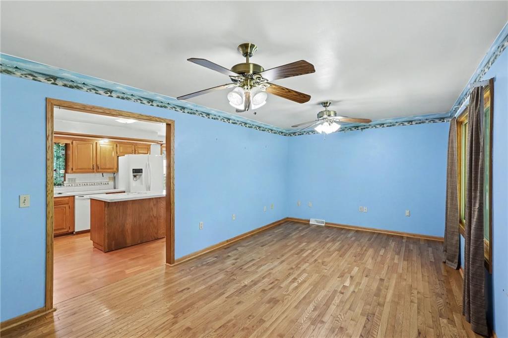 Photo 5 of 16614 S Hadsell Road