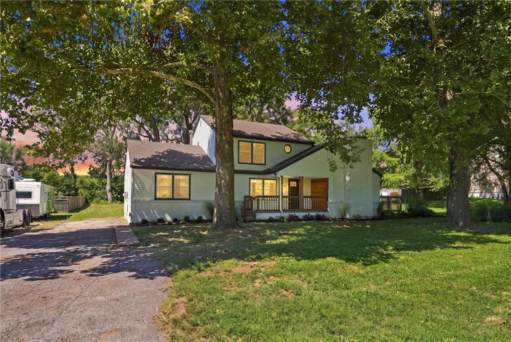 Photo of 812 S 94th Street