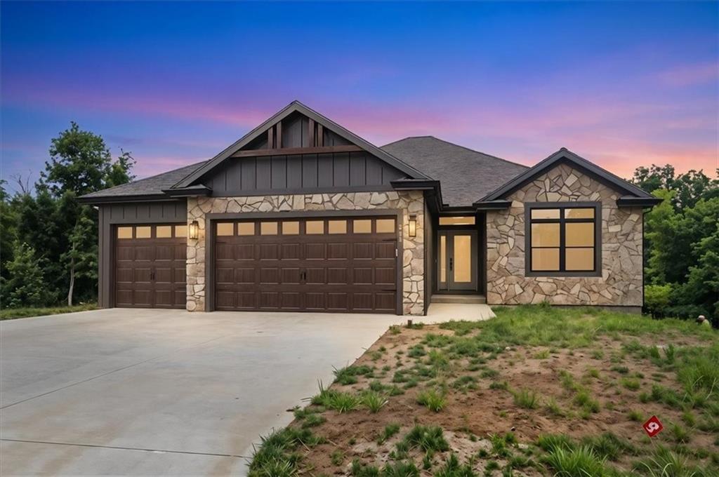 Photo of 2204 Arbor Lane