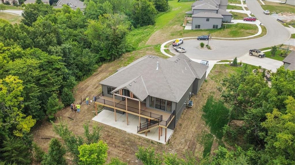 Photo 5 of 2204 Arbor Lane