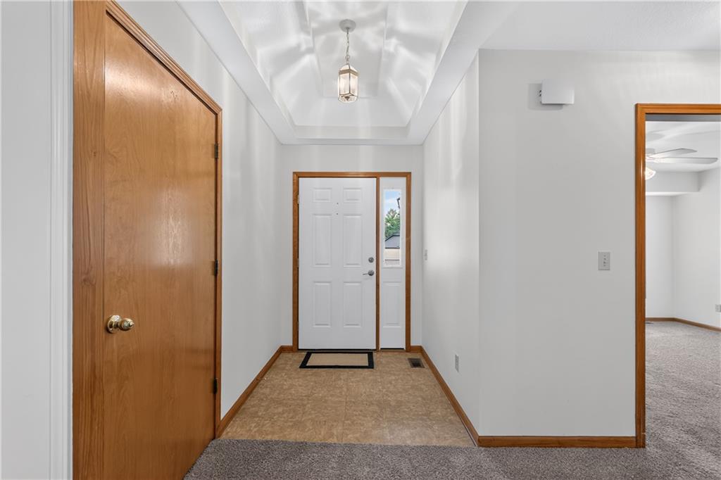 Photo 3 of 705 Pine Crest Avenue